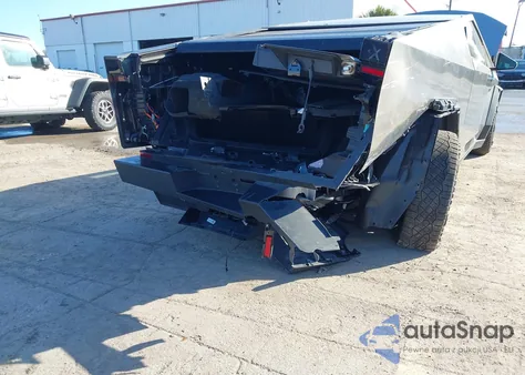 2024 Tesla Cybertruck All-Wheel Drive z USA, uszkodzony, nr VIN 7G2CEHEDXRA035498